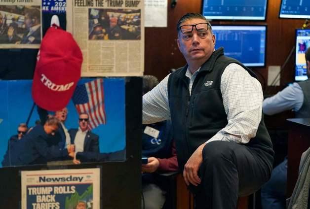 PPI 충격+블록 대규모 감원, 미증시 일제 하락…다우 1.05%(상보)