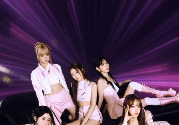 르세라핌 '퍼펙트 나이트' 日레코드협회 더블 플래티넘 획득