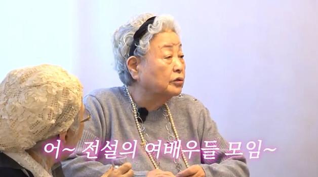 '85세' 강부자, 건강한 근황 공개 "술 안 끊어…낮에만 안 마신다"