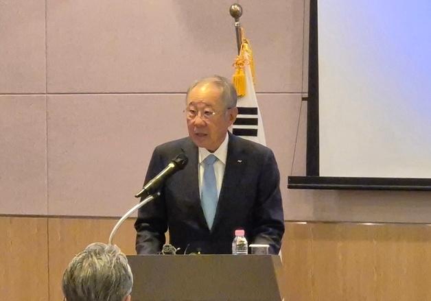 류진 "뉴 K-인더스트리 시대 열겠다"…미래세대·경제활성화 추진