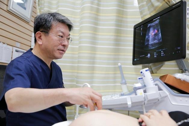 '고위험 산모들의 아버지' 김윤하 전남대병원 교수 정년퇴임