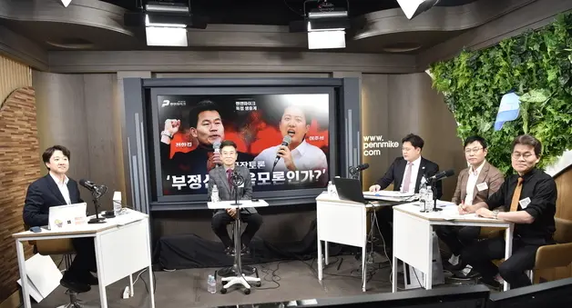 30만명 지켜본 부정선거 토론…이준석 "구체적 증거 대라"