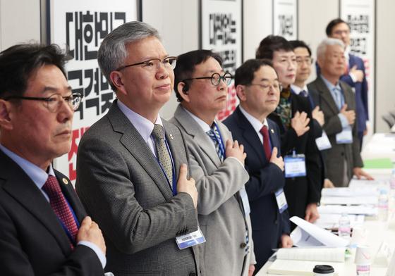 의협회장 "의대증원, 회원께 사과…3월중 의정협의체 출범될 것"