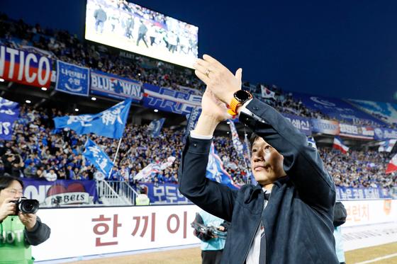 이정효 감독 "실수해도 다음 플레이 펼친 선수들, 만족스러워"