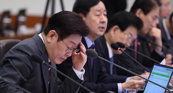 다주택 사면초가…막힌 양도세 퇴로, 버티면 '보유세 폭탄'