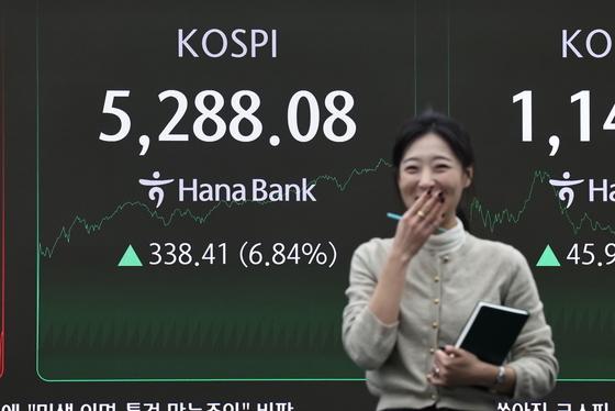  [뉴스1 PICK]'워시 쇼크' 하루 만에 급반등…코스피 또 최고치 경신