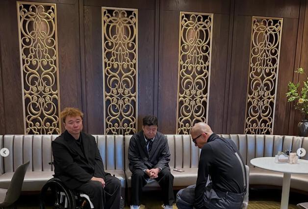 강원래, 홍록기와 故서희원 1주기 참석 "야윈 구준엽 말없이 눈물만"