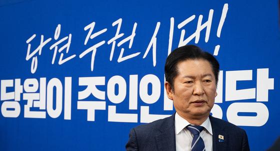 정청래, 합당 설득전…5일 초선·6일 중진·10일 재선 간담회