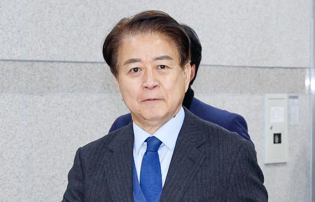 檢, '뇌물수수 의혹 무죄' 노웅래 상고 포기…盧 "조작기소 이겨내"(종합)