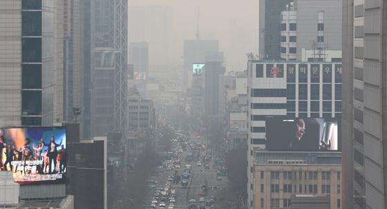 오늘 전국 꽁꽁, 서울 -9도…'55㎞ 강풍'에 매서운 출근길