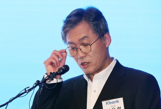 '공모가 최하단' 드디어 출발선 선 케이뱅크…3수 끝 상장 초읽기