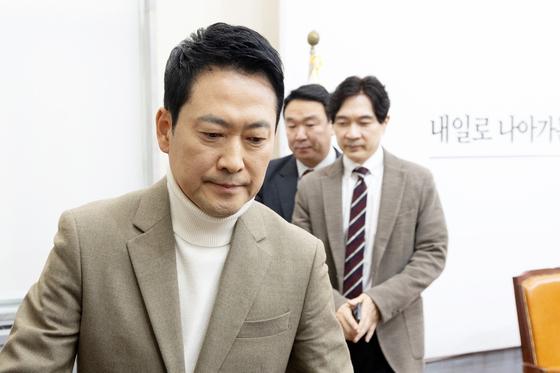 장동혁 "다 걸겠다, 뭐 걸테냐"→ 함운경 "야 인마 너 나와?"·권영진 "공갈" 