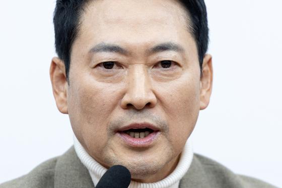 '정치생명 건 승부수' 장동혁, 당내 반발 진압엔 성공