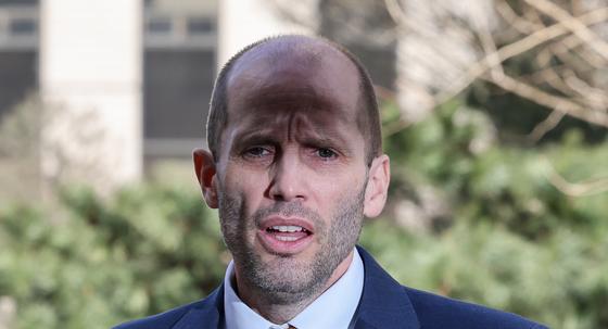 경찰, 로저스 쿠팡 대표 14시간 조사…국회 위증 혐의