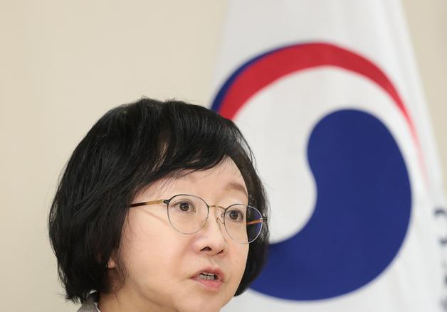 오유경 식약처장 "의약품 허가·심사기간 세계 최단 240일내로 줄이겠다"