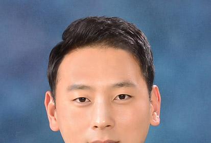 퇴근길 흉기난동범 순식간 제압…'김골라' 시민영웅의 정체