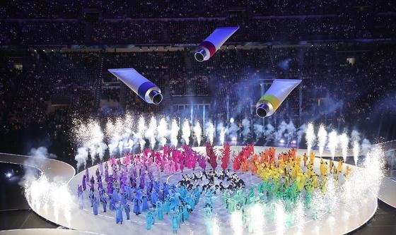 밀라노 동계올림픽, 화려한 개막