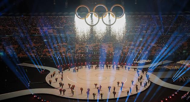 400㎞ 극복한 따로 또 같이…이탈리아 멋 담은 개회식