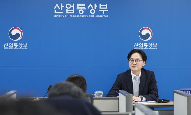 [문답] 김정관 "美러트닉, '대미투자법 3월 통과' 여야 합의 높이 평가"