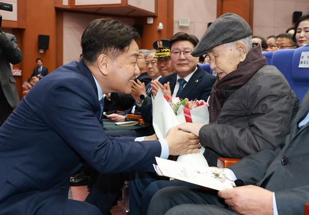 "애국선열의 희생과 헌신 가슴 깊이"…전북도 3·1절 기념행사