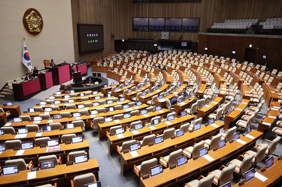  지방자치법 개정안 본회의 통과…행정통합 법적 근거