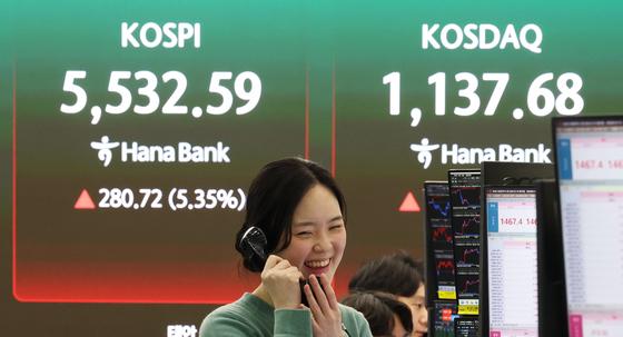 외인, 1조대 '코스피 유턴'…삼전·SK하이닉스 '싹쓸이'