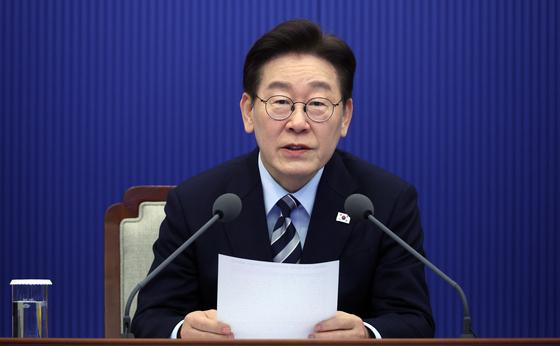 李 "검사가 다 나쁜 건 아냐…개혁 몰아세우듯 해선 안돼"