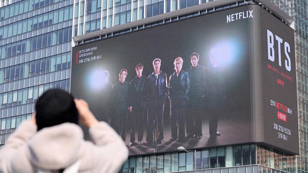 3년 9개월 만에 컴백하는 방탄소년단 컴백 공연 D-9