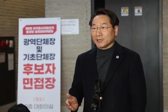 [르포]"투표장 가지 말까 봐요"…인천 보수층, 실망감 속 與 선택도 고심