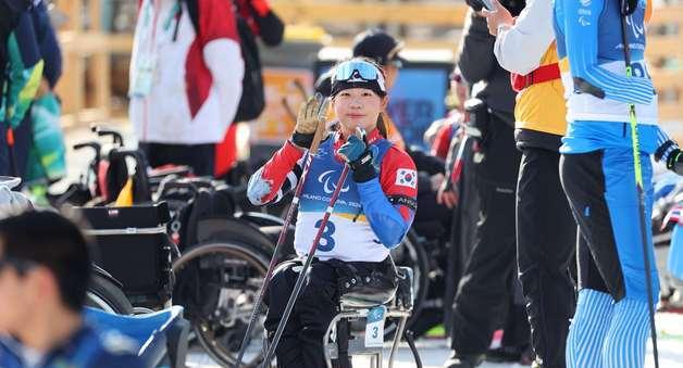 김윤지, 바이애슬론 추적 여자 좌식 준우승…네번째 메달