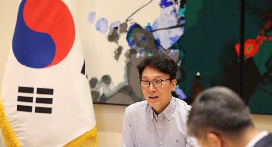 김어준 "김민석 美방문은 차기 교육" 김총리 "어처구니없다"