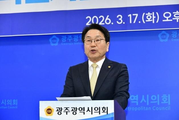 강기정, 25일 만에 시장직 복귀…"통합의 무게 더 크게 느꼈다"