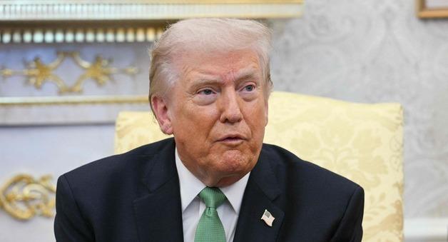 "48시간내 열어라" 트럼프 압박에 이란 "적 아니면 통과"