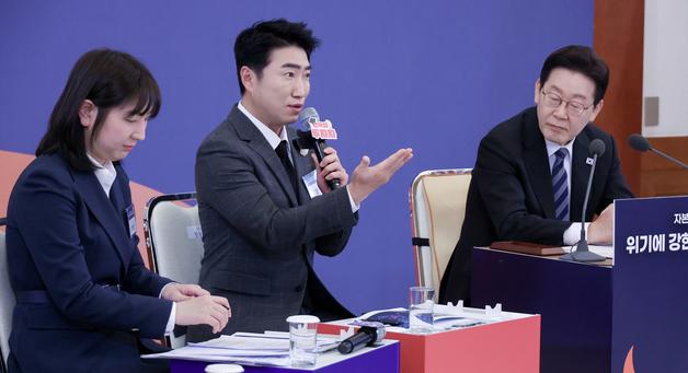 李 옆에 장동민…"오천피 반신반의 후회, 정부가 믿음 줘야"