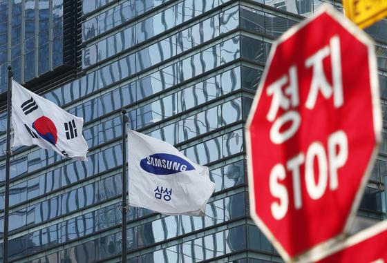 삼성전자 노조, 전영현 부회장과 첫 면담…교섭 재개 논의