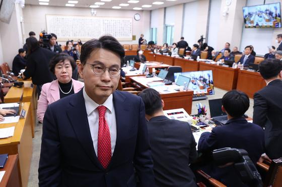 중수청·공소청법 與주도 법사위 통과…19일 본회의 상정