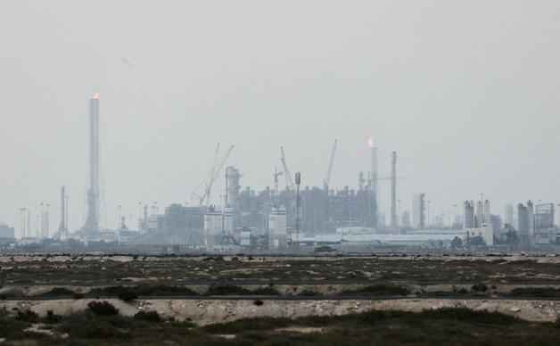 카타르 "韓 등과 계약 최대 5년 중단…불가항력 선언 가능"