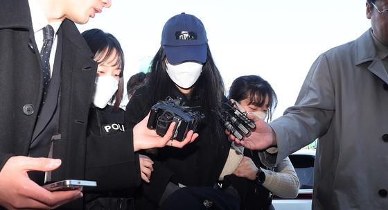 "친모가 목 졸라 3살 딸 숨지게 해"…시신 유기 남친 진술