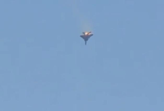 美중부사령부 "쿠웨이트 오인 사격 F-15 3대 격추…전원 무사"