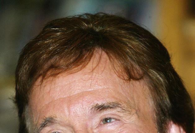 '맹룡과강' 척 노리스, 86세 별세…무도인 출신 액션 스타(종합) 