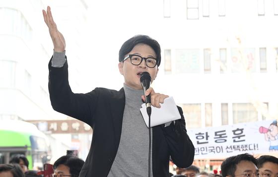 "무공천도 방법" "고려 전혀 없다"…한동훈 북갑 출마에 갈라진 국힘