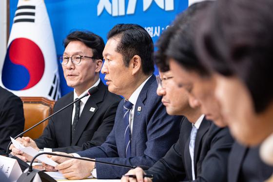 당정청 "전쟁추경 25조…초과세수 활용, 외환시장 영향 최소화"(종합)