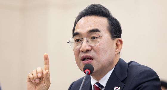 李, 박홍근 장관 임명안 재가…25조 '전쟁 추경' 첫 임무