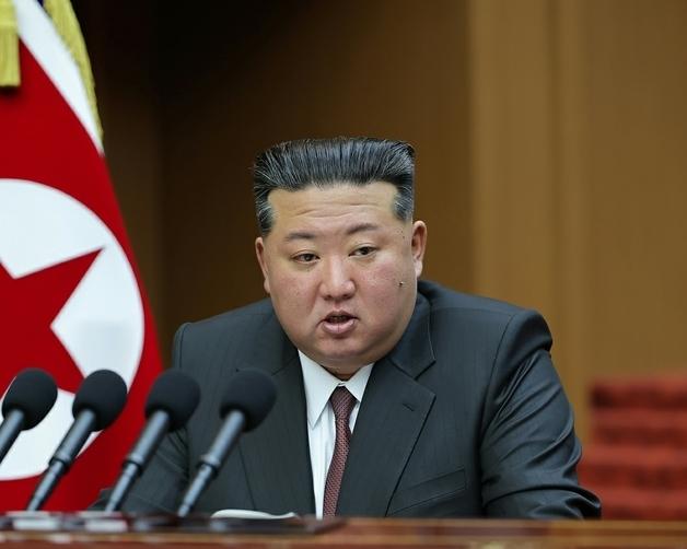 지도이념의 변화로 본 북한의 헌법 개정