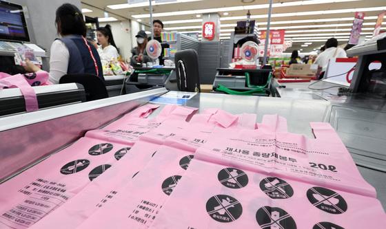 정부, "쓰레기 종량제 봉투 상시 수급 관리"