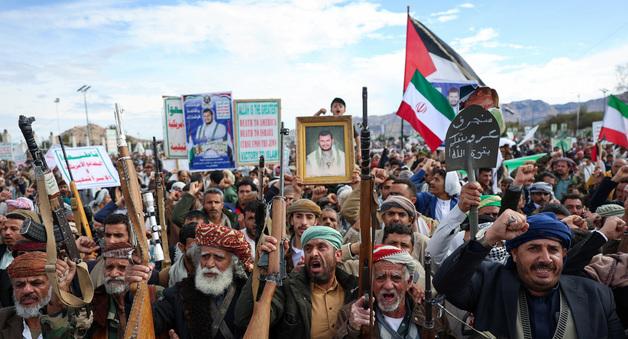 후티 반군, 이란 전쟁 후 이스라엘 첫 공격…전선 넓어지나