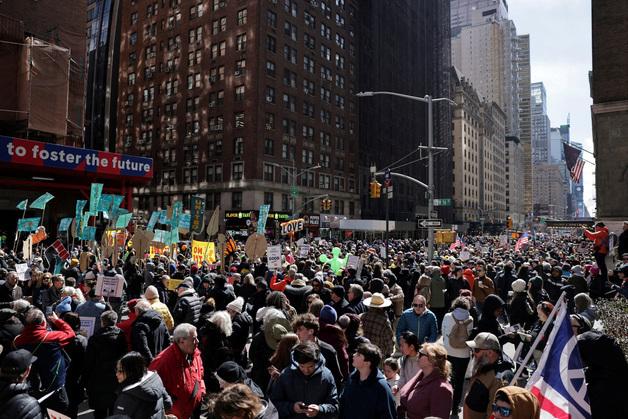 반트럼프 800만 '노 킹스' 3번째 외침…전쟁·이민단속 분노