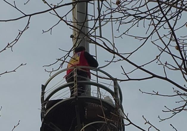 택시노동자, 맹성규 지역사무실 앞 고공농성…"택시발전법 개정안 폐기"