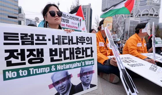 휴일 도심 곳곳 美·이란전쟁 집회…이란 공격 멈춰라 vs 미국 지지