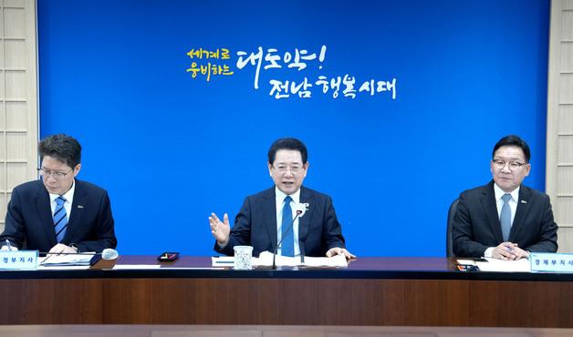 김영록 지사 "행정통합 제일 중요한 문제는 산업 유치"